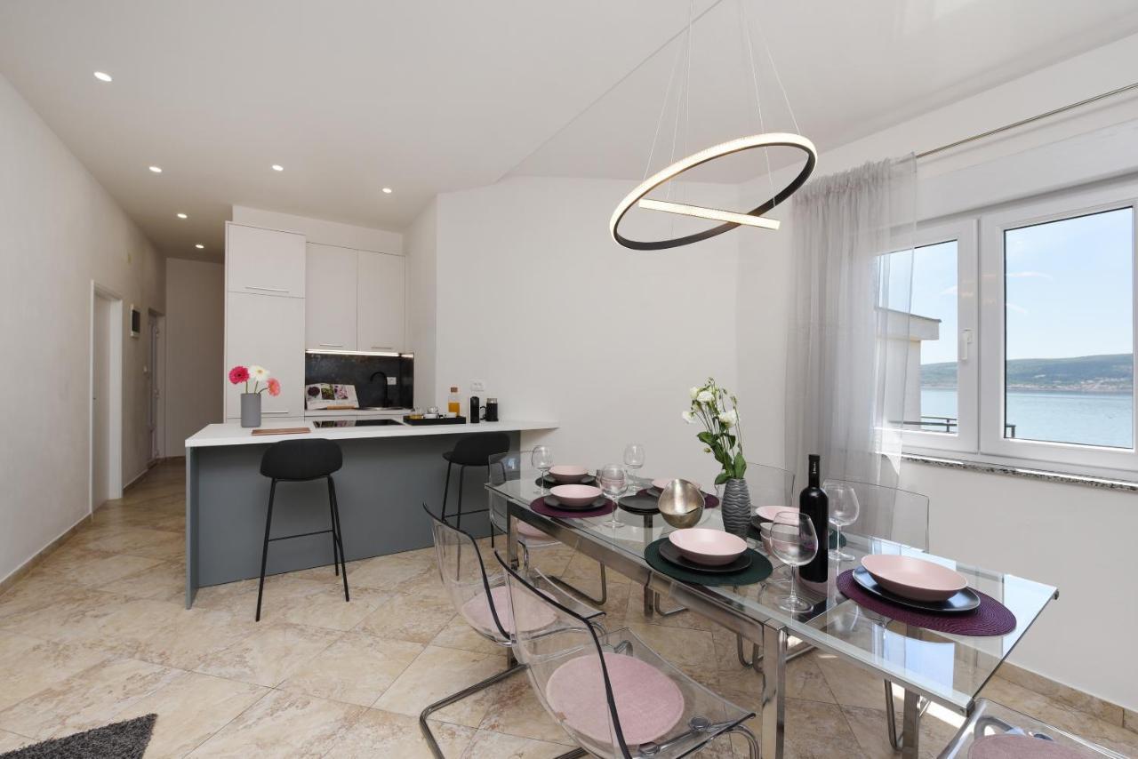 Malako Family Apartments Seline Eksteriør bilde