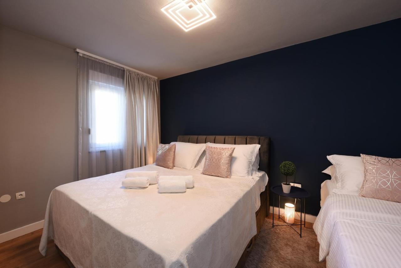 Malako Family Apartments Seline Eksteriør bilde