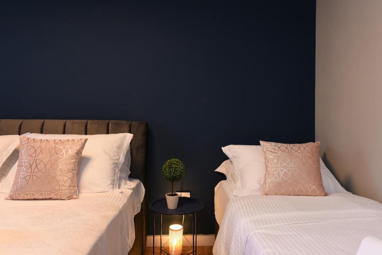 Malako Family Apartments Seline Eksteriør bilde